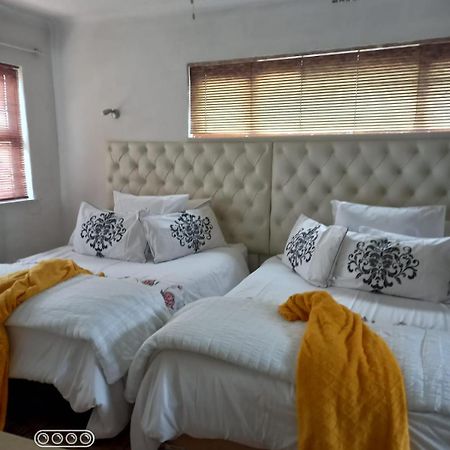 Turning Point Bed & Breakfast Кейптаун Екстериор снимка