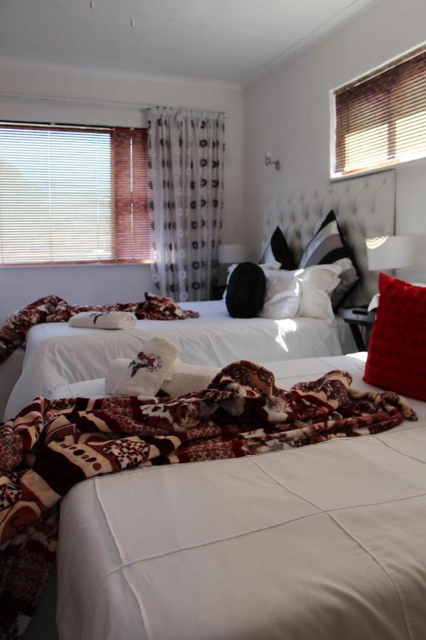 Turning Point Bed & Breakfast Кейптаун Екстериор снимка