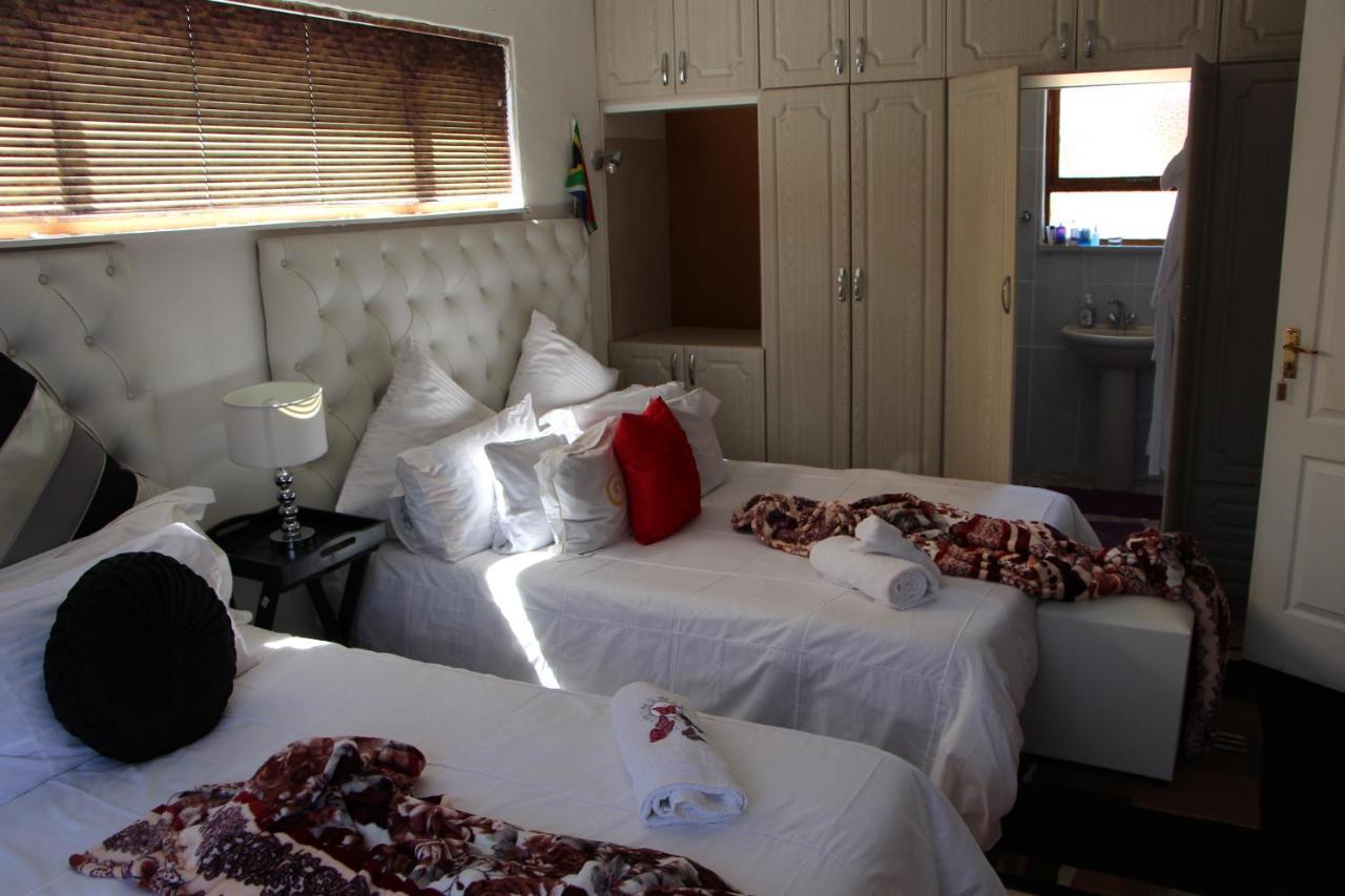 Turning Point Bed & Breakfast Кейптаун Екстериор снимка