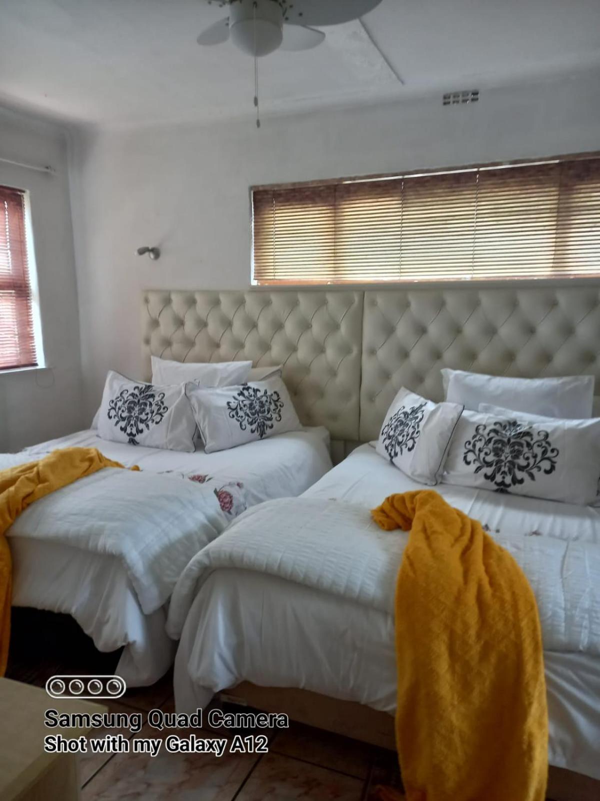 Turning Point Bed & Breakfast Кейптаун Екстериор снимка