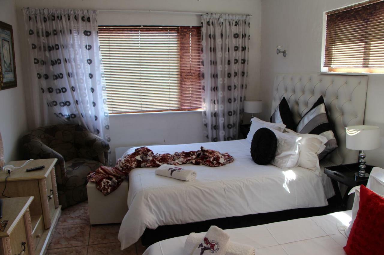 Turning Point Bed & Breakfast Кейптаун Екстериор снимка
