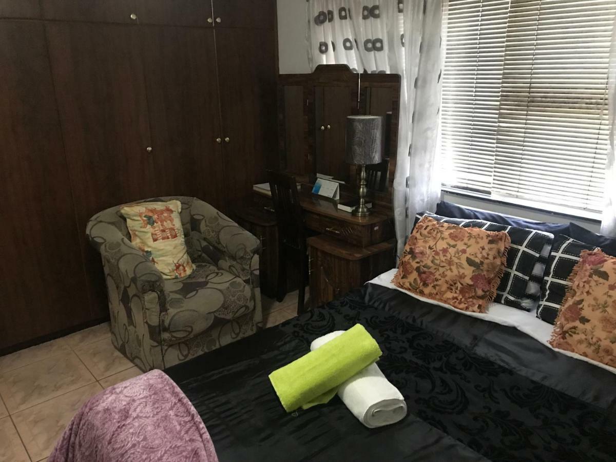 Turning Point Bed & Breakfast Кейптаун Екстериор снимка