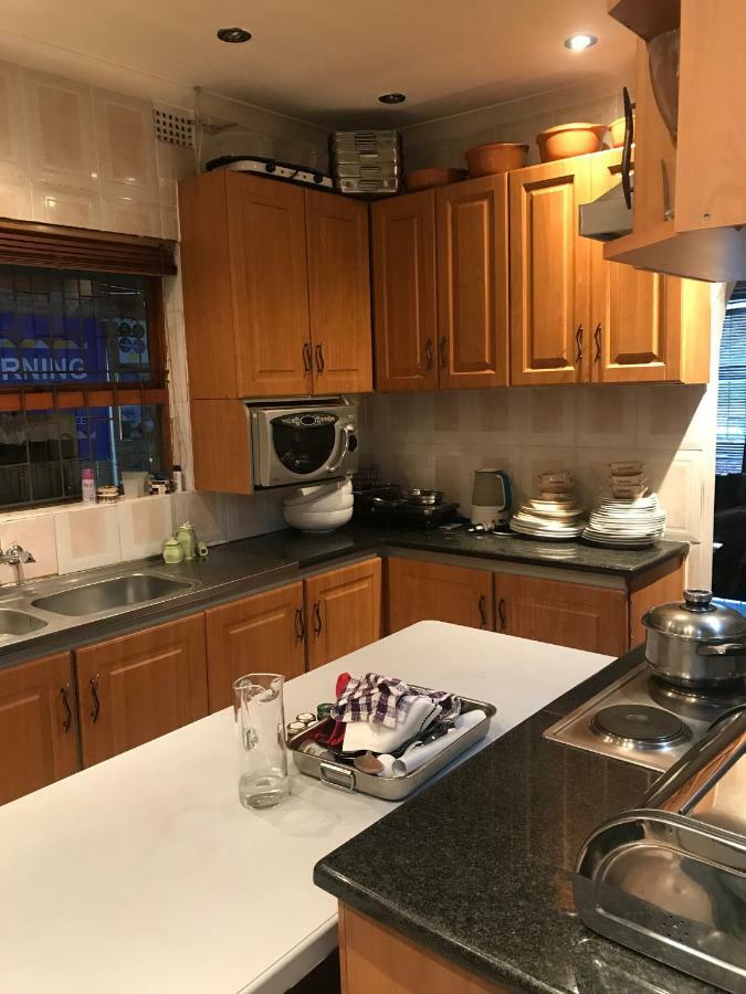 Turning Point Bed & Breakfast Кейптаун Екстериор снимка